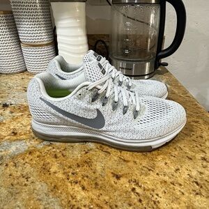 Nike zoom all out size 7.5